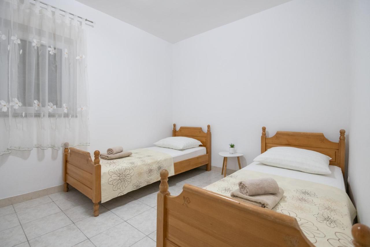 Apartman Ruza Podgora Exterior foto